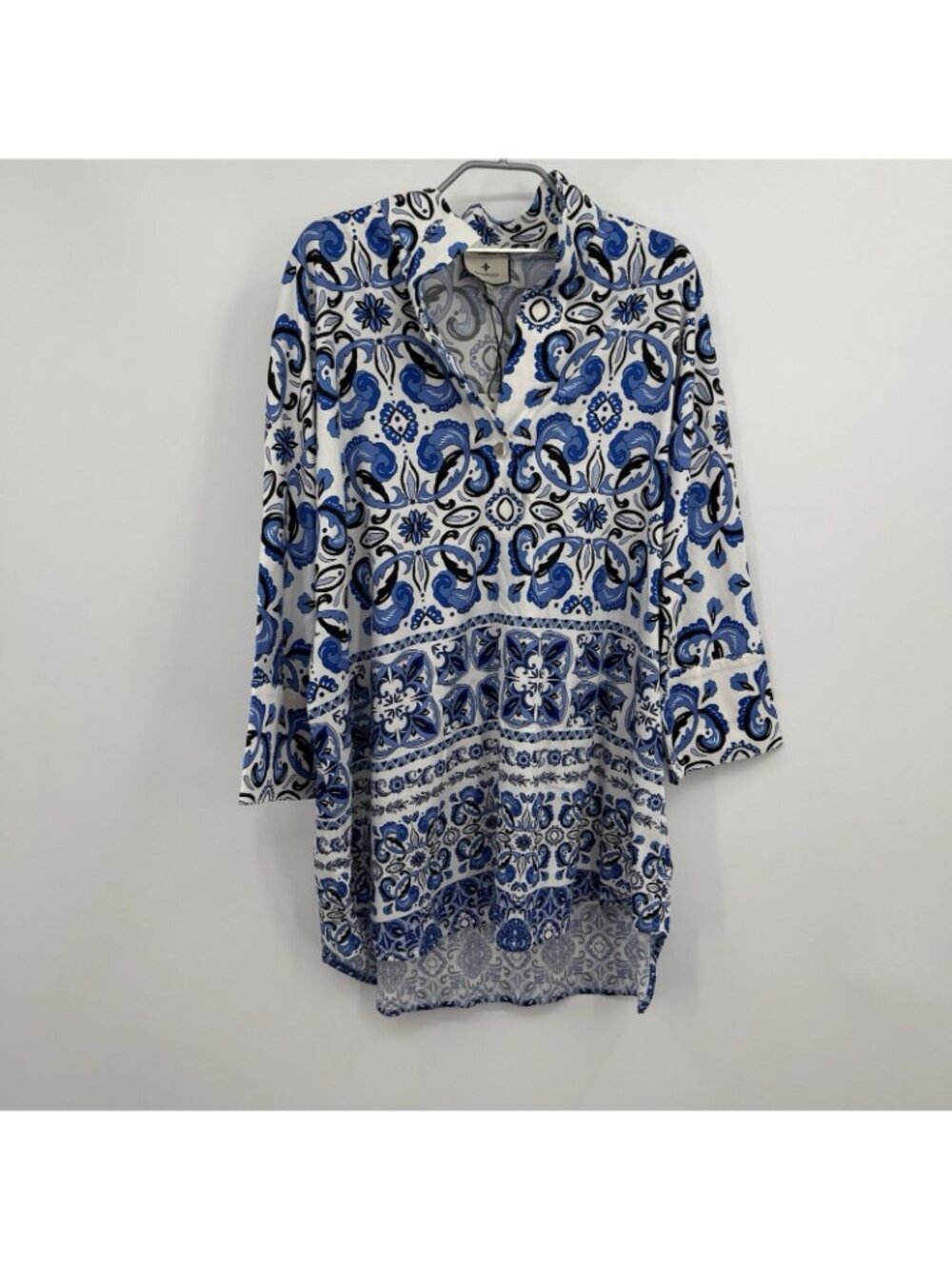 Tuckernuck Blue Majolica Tile Willow Tunic Blouse size XL Oversized Cotton Top * - Picture 2 of 8